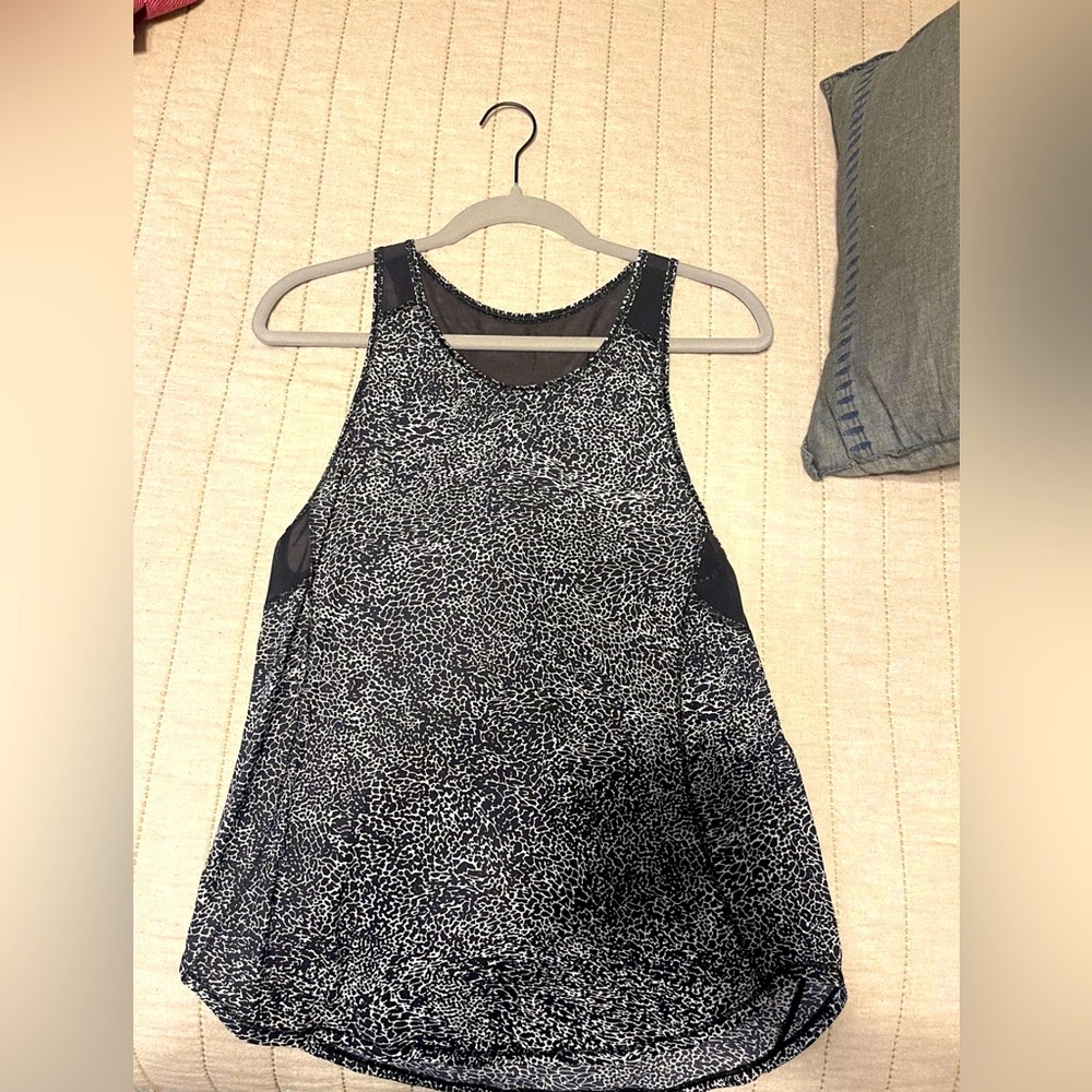 Lulu workout tank